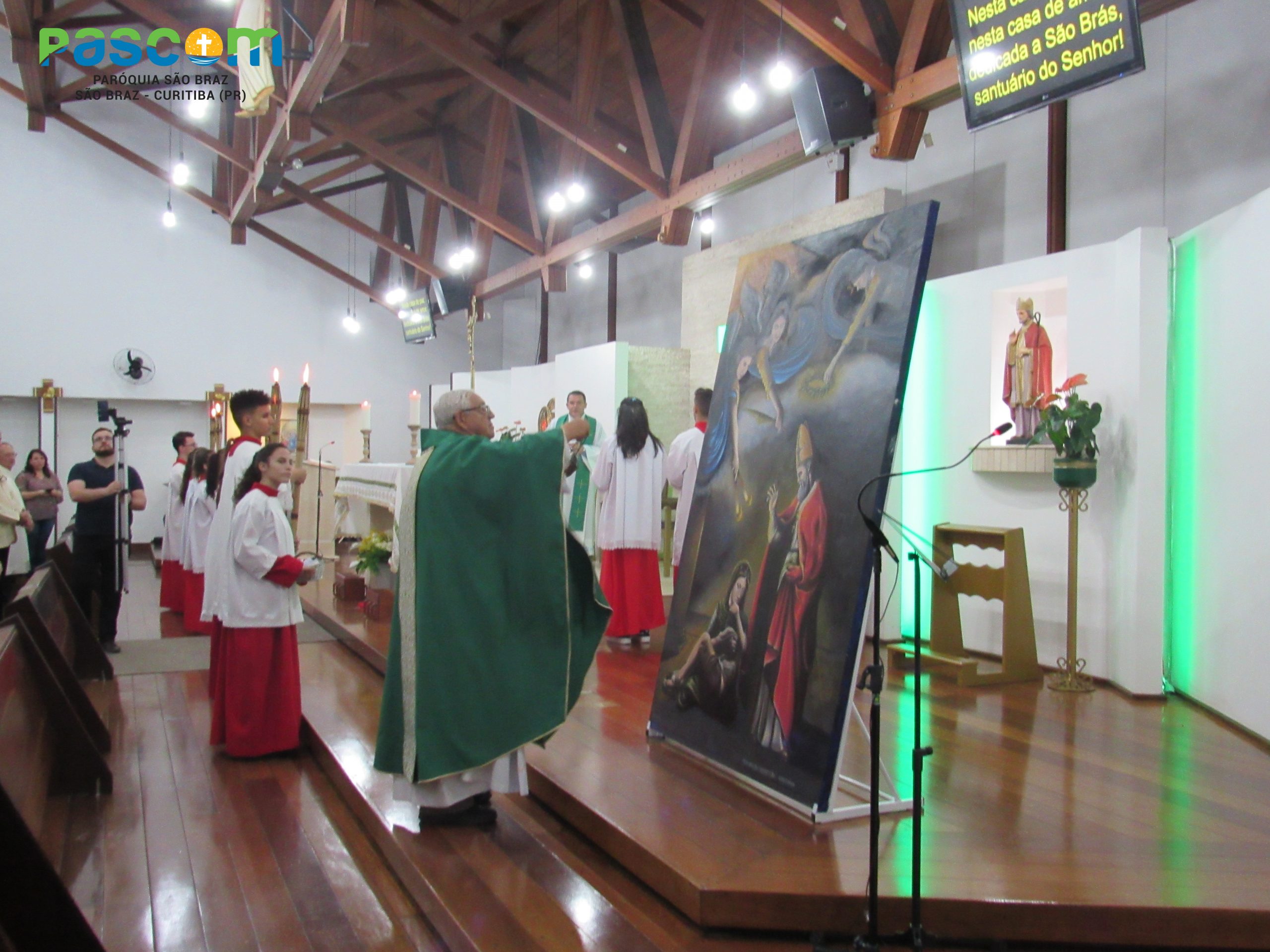 Monsenhor Francisco Comemora Aniversário De Vida Sacerdotal Igreja Católica Em Curitiba 0715